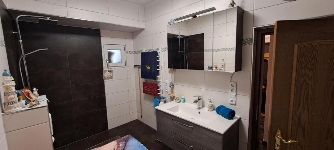 Wohnen Bei Goethes Hotell Leipzig Exteriör bild